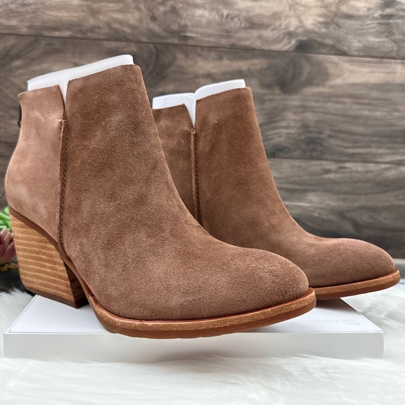 NIB Kork Ease Chandra Suede Ankle Bootie Boots 9M 40.5 Brown - Picture 5 of 12